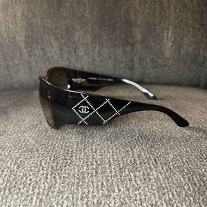 Vintage Chanel Tortoise Shell Crystal CC Sunglasses 5080B